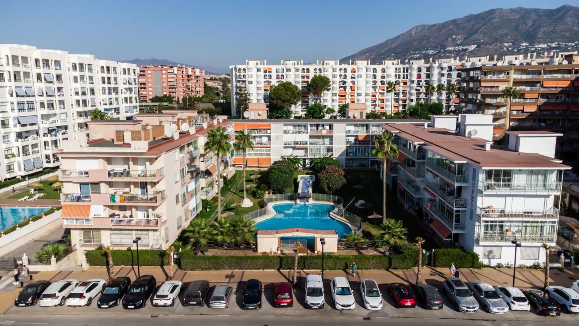 Sur Suites Porlamar Fuengirola Exterior foto